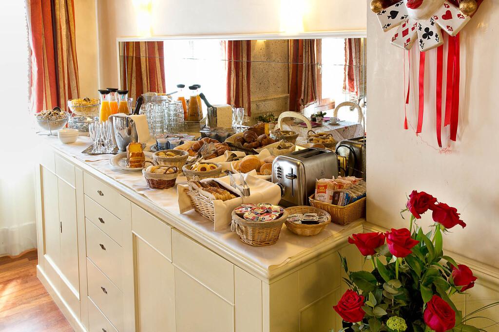 hotel image 8