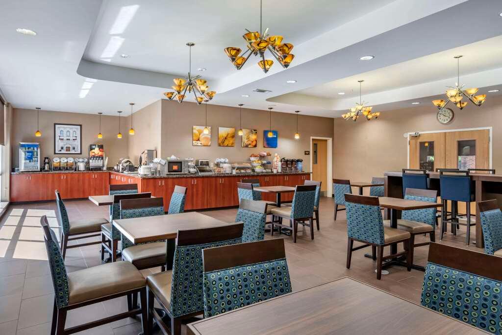 hotel image 10
