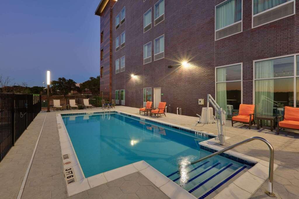 hotel image 8