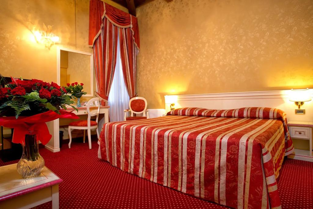 hotel image 16