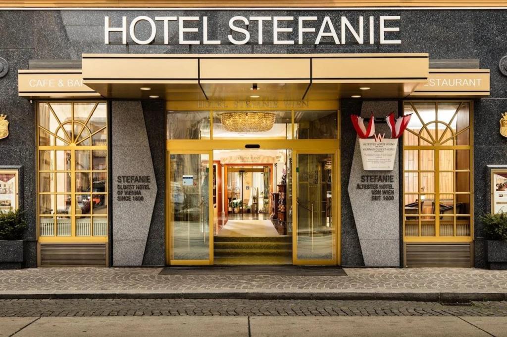 hotel image 10