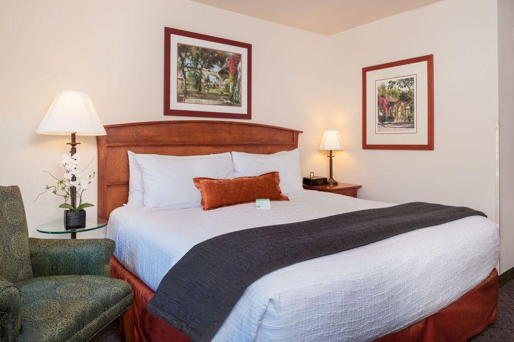 hotel image 16
