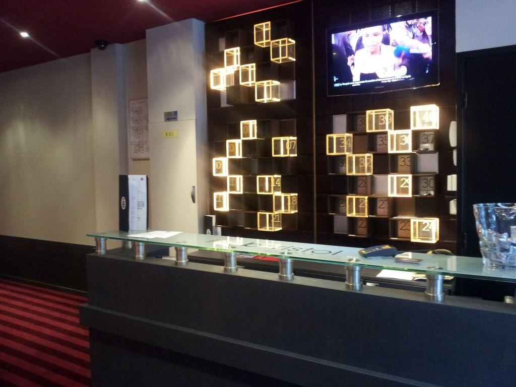 hotel