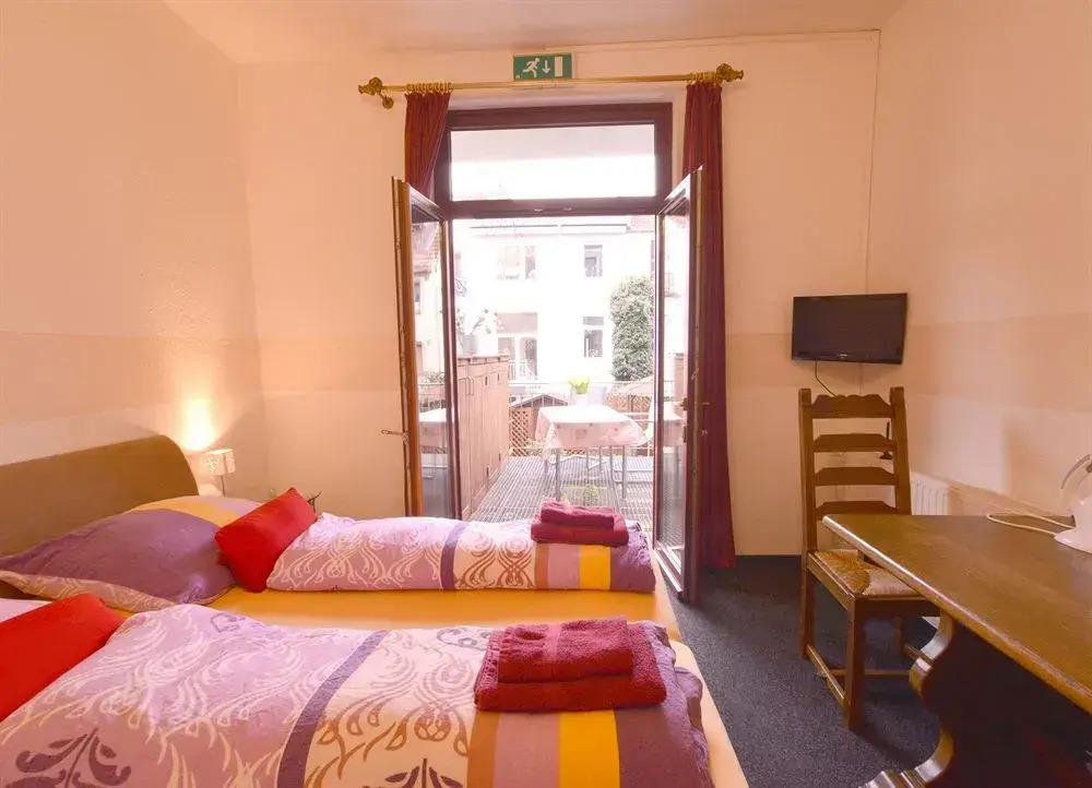 hotel image 9