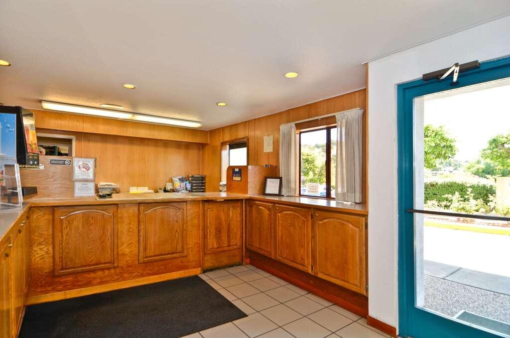 hotel image 8