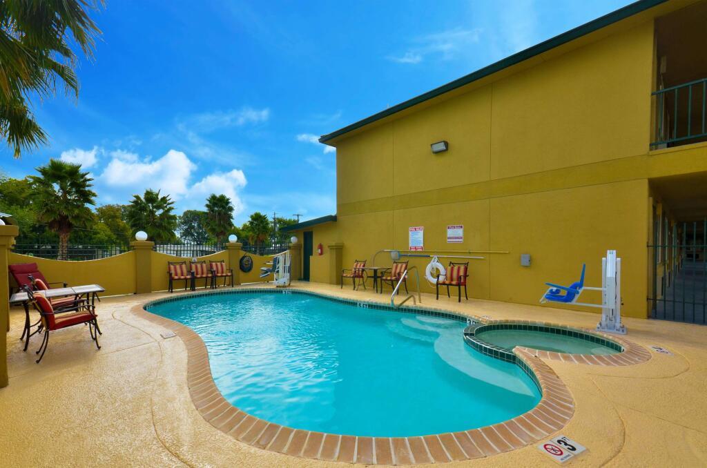 hotel image 17