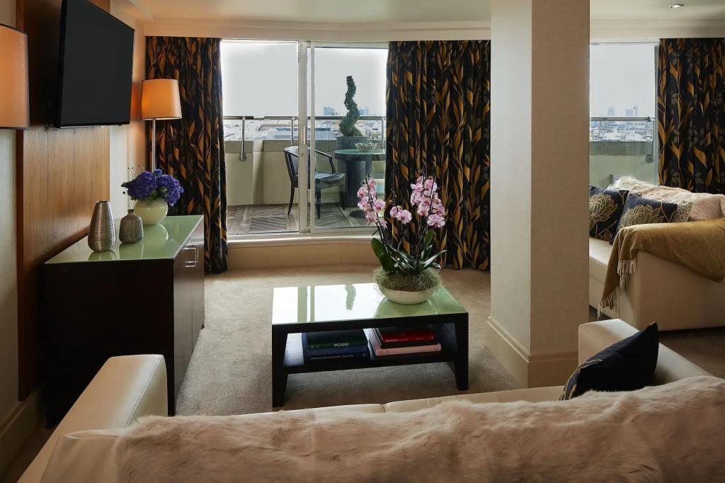 hotel image 18