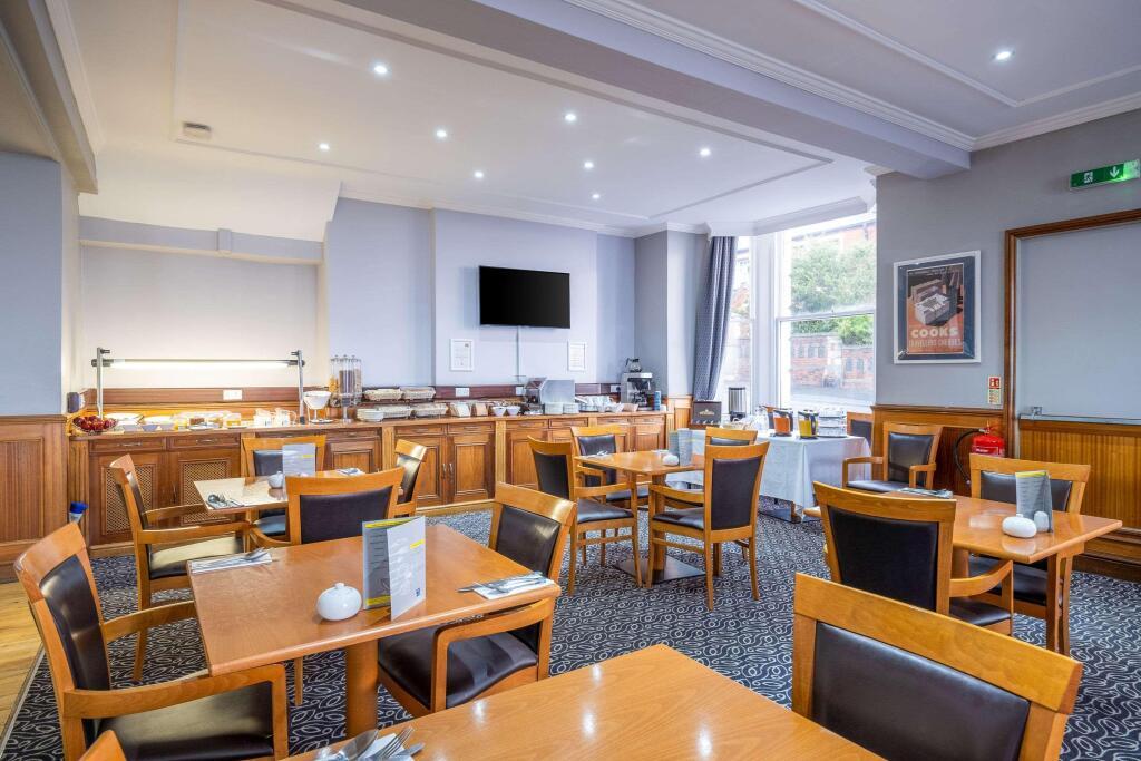 hotel image 10