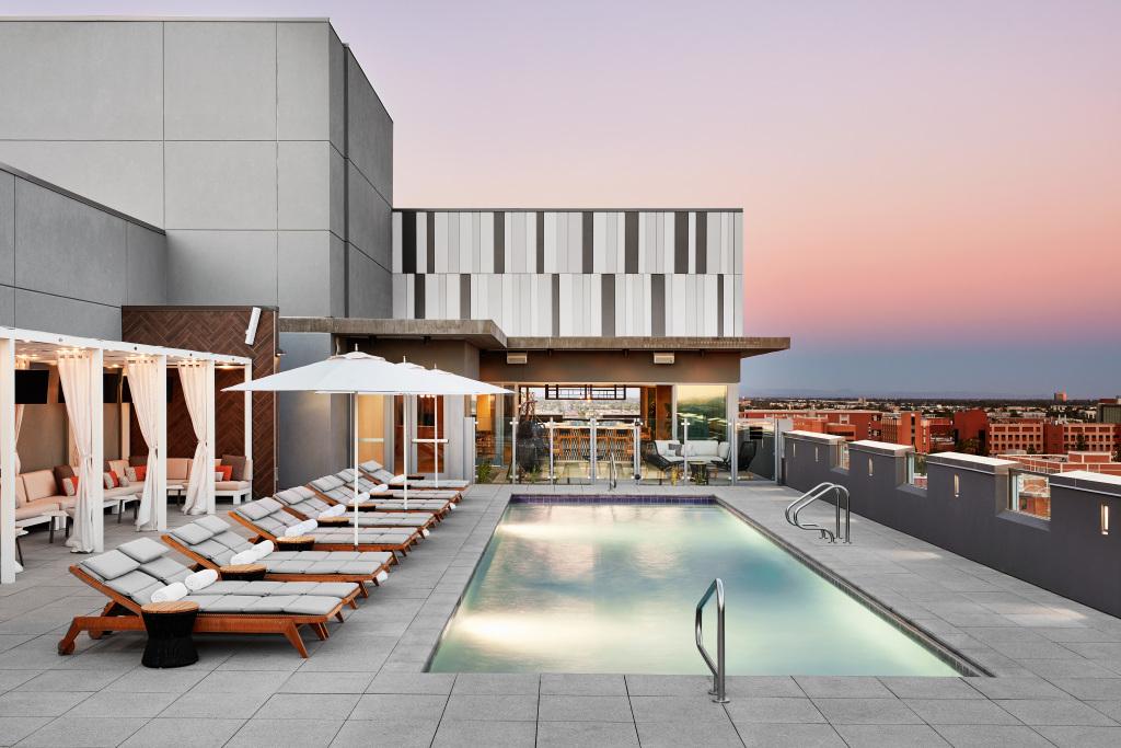 hotel image 10