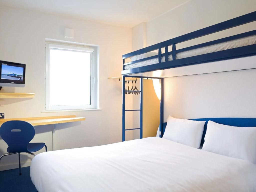 hotel image 16