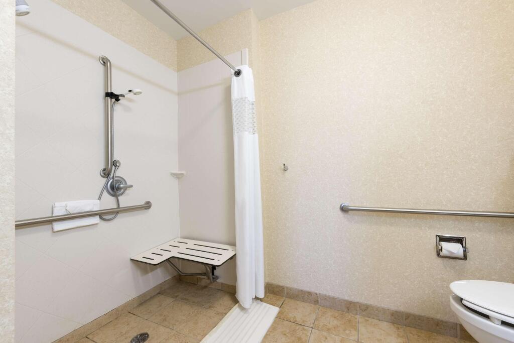 hotel image 16