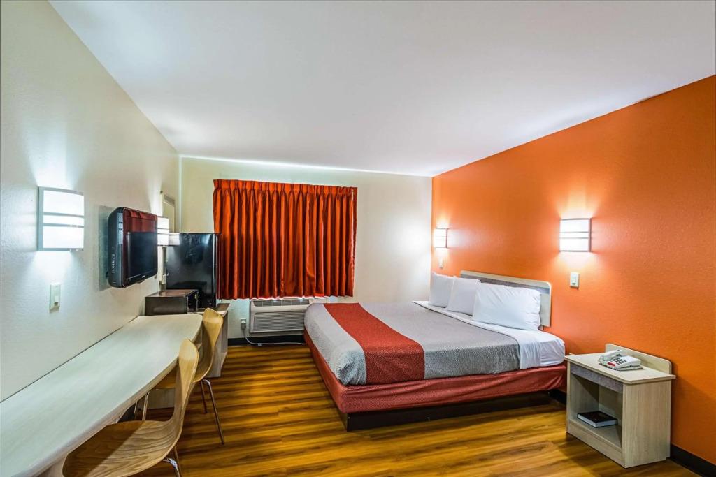 hotel image 12