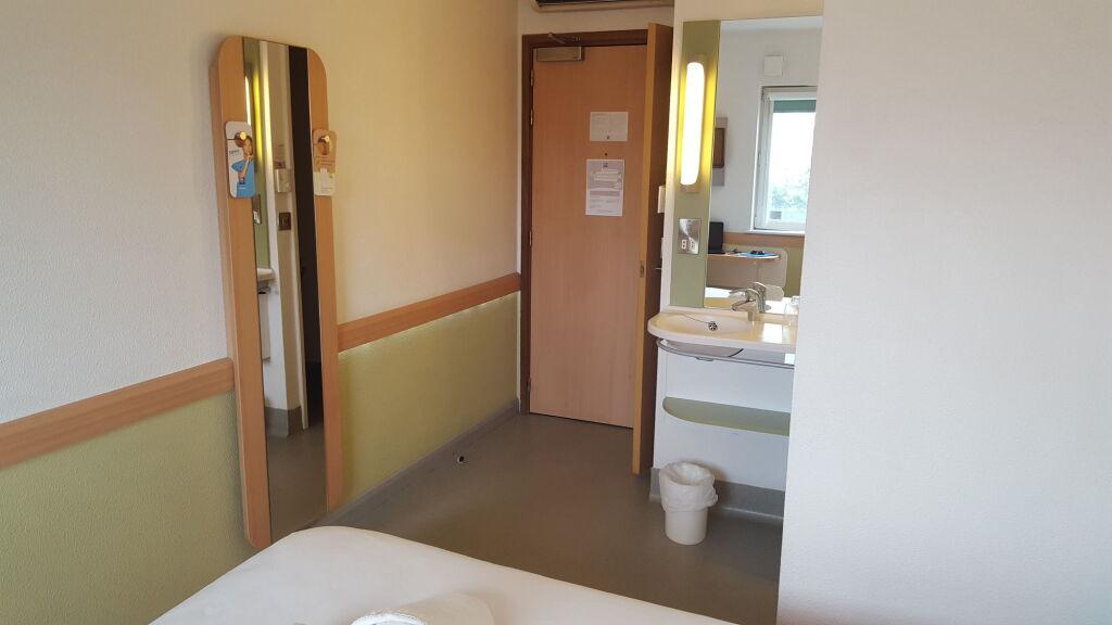 hotel image 16