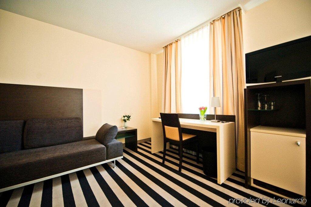 hotel image 8