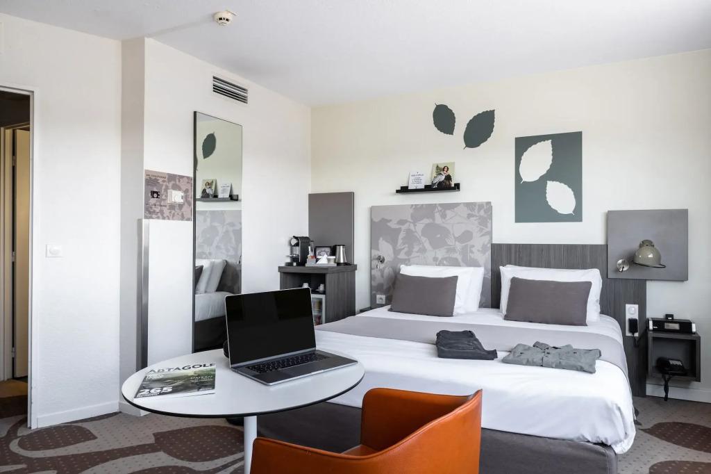hotel image 42