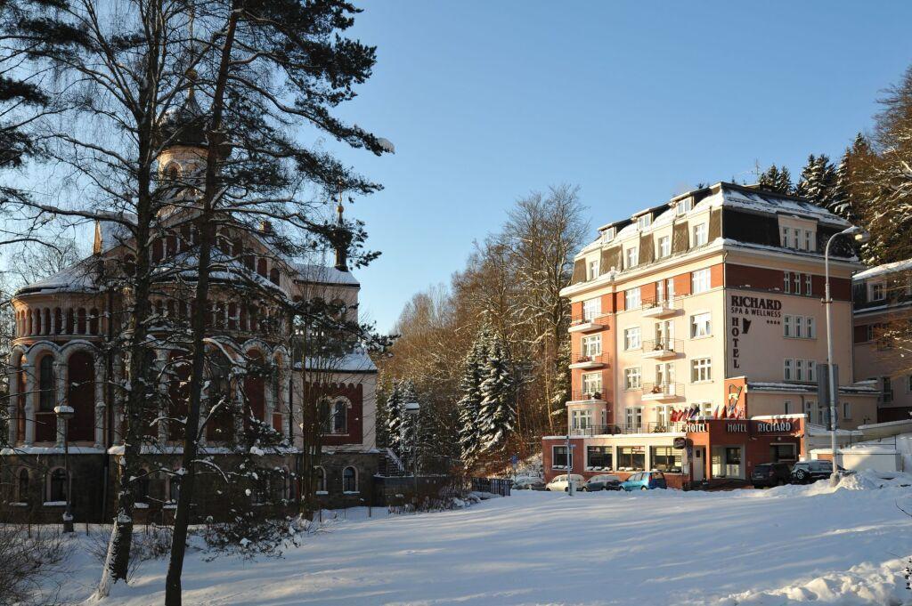 hotel image 16
