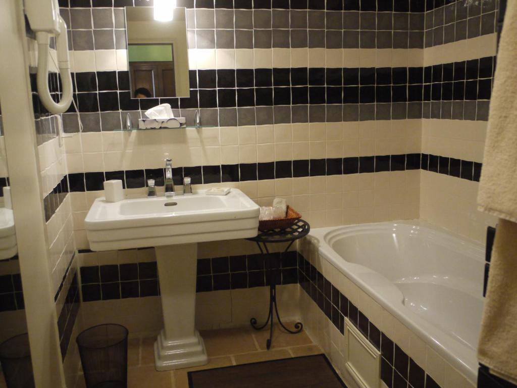 hotel image 7