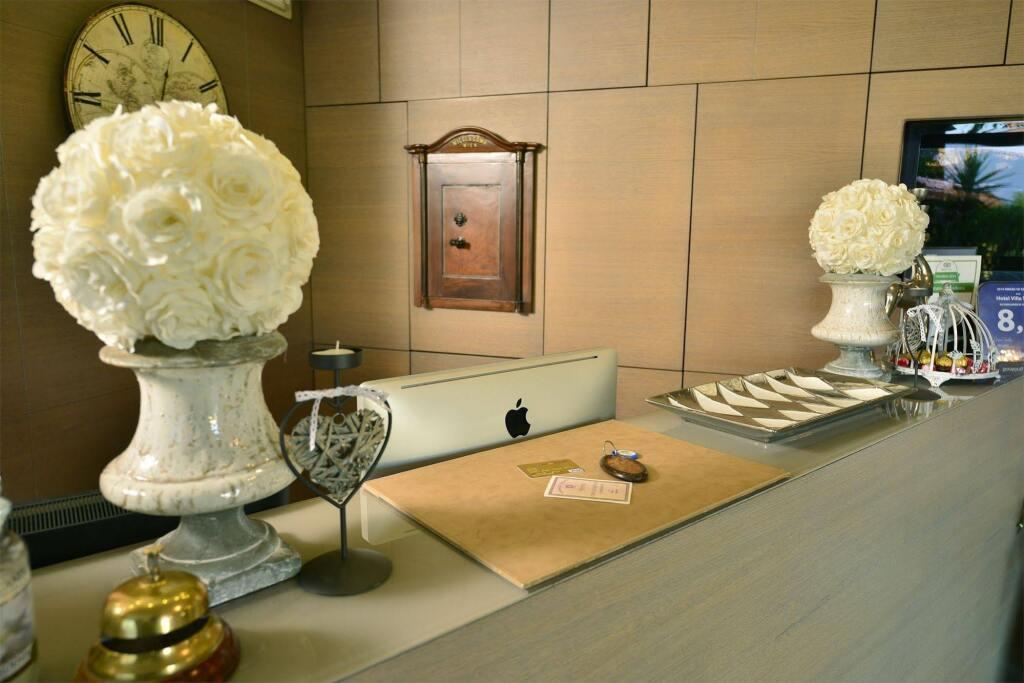 hotel image 13