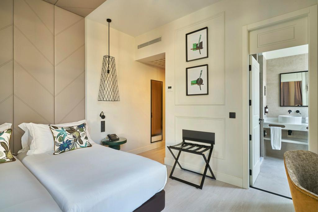hotel image 12