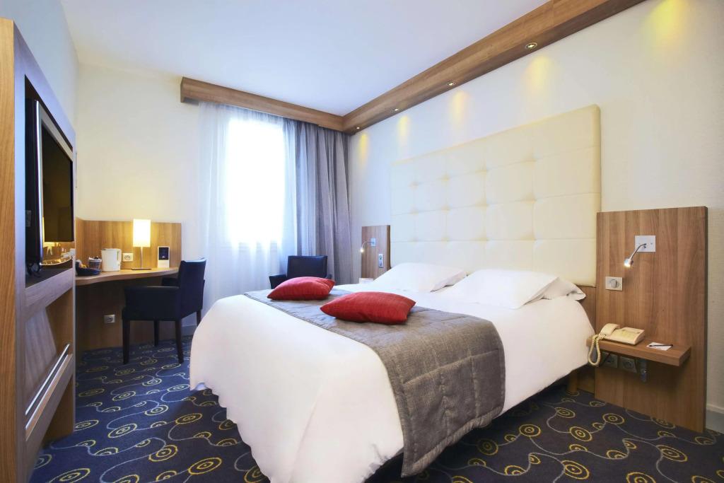 hotel image 13