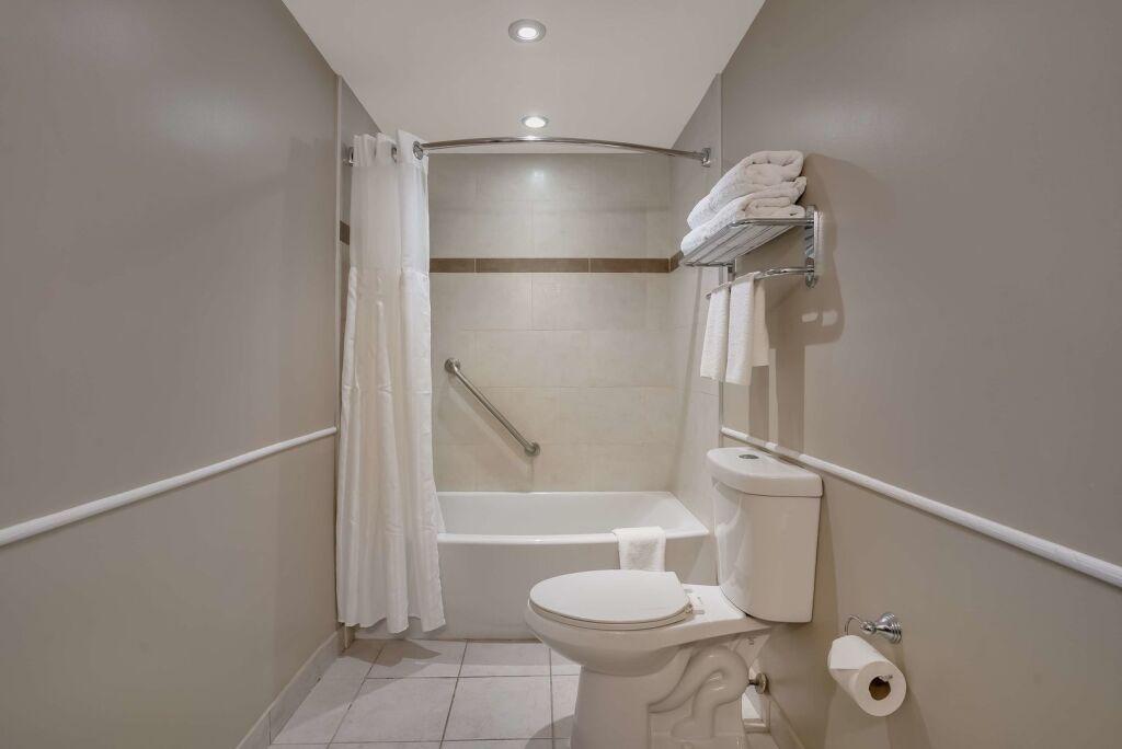 hotel image 9