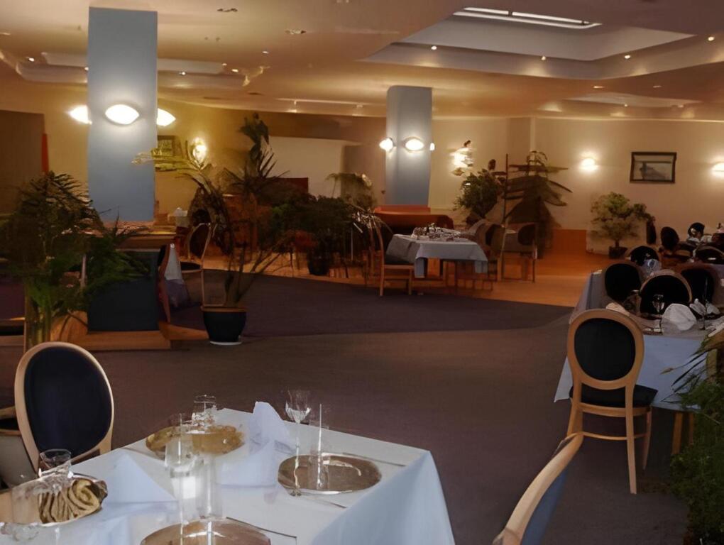 hotel image 12