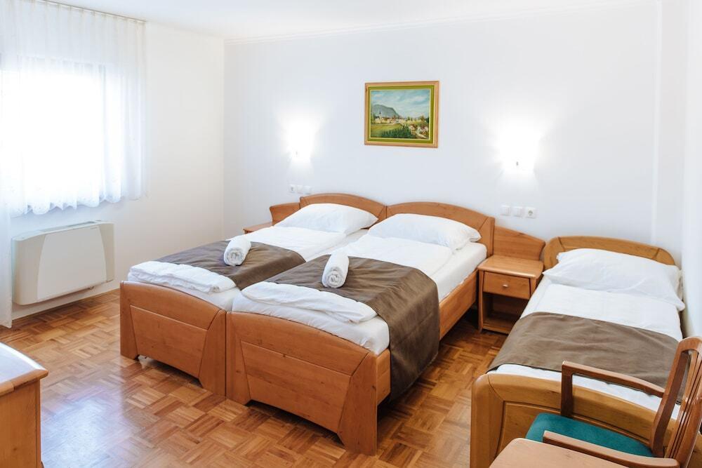 hotel image 14