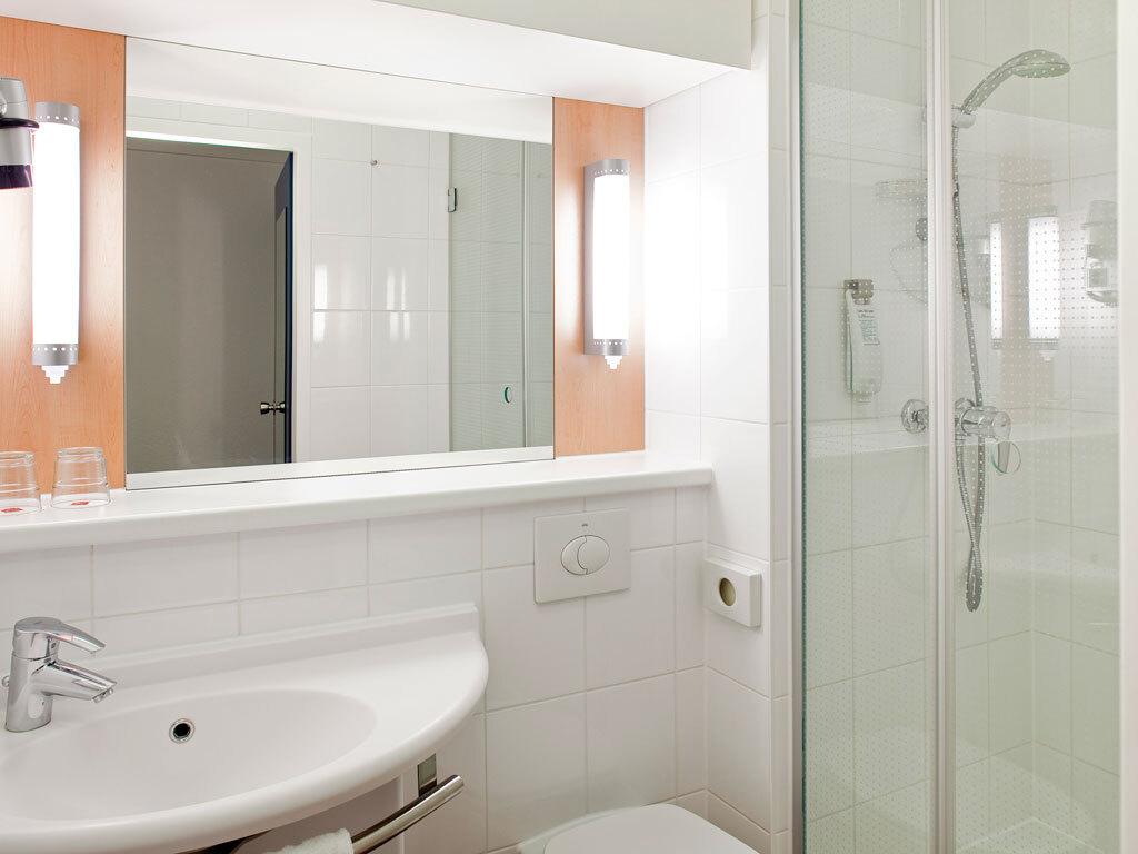 hotel image 16