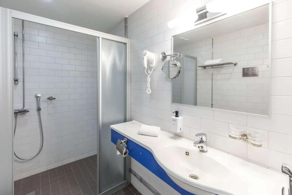 hotel image 12