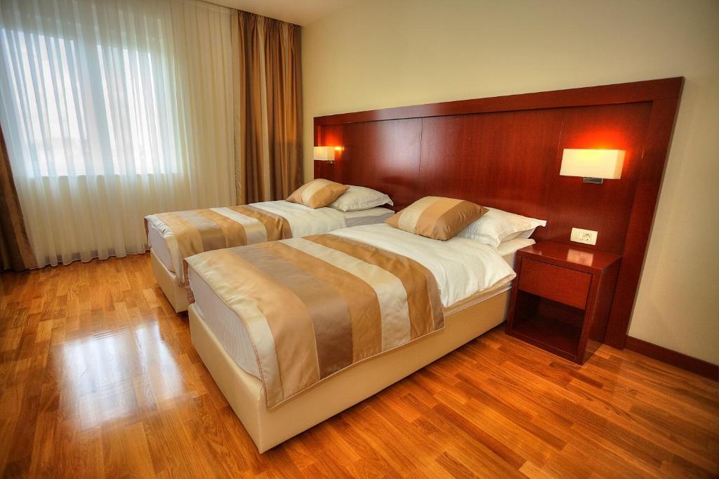 hotel image 8