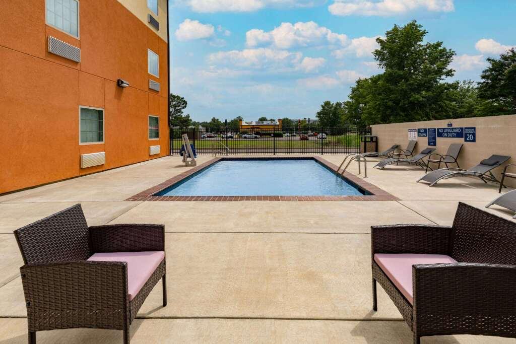 hotel image 8