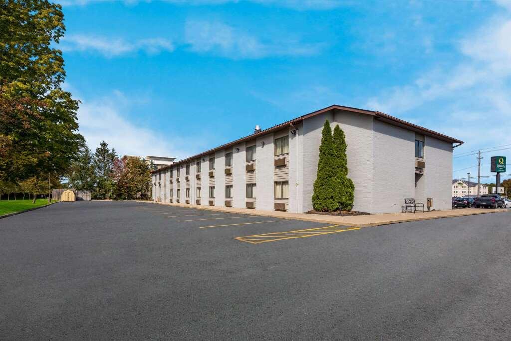 hotel image 10