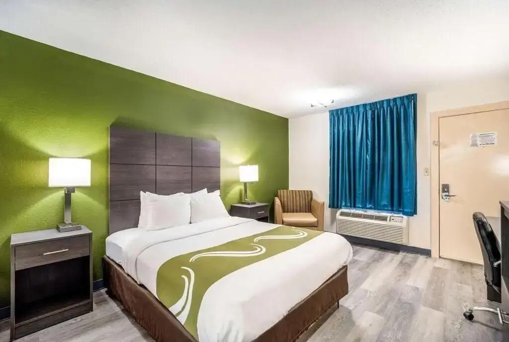 hotel image 8
