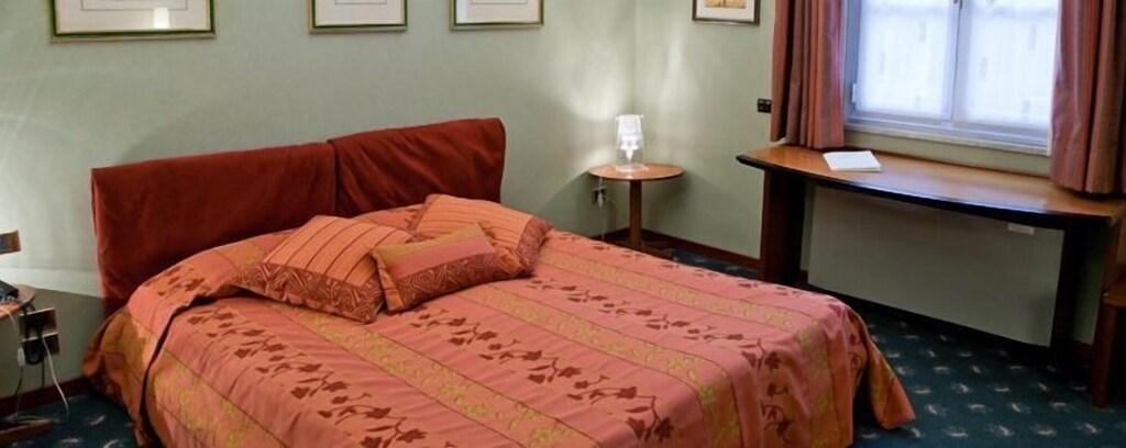 hotel image 13