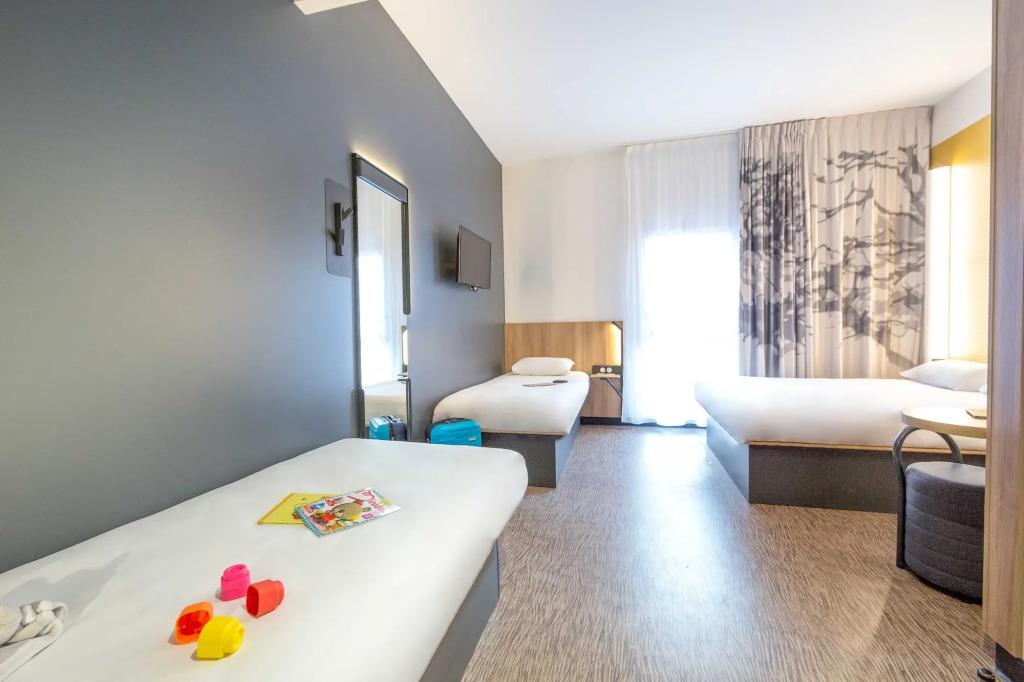 hotel image 9