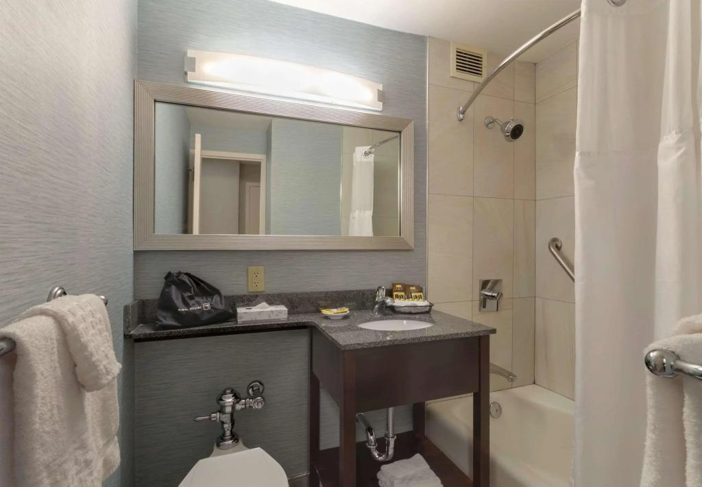 hotel image 10