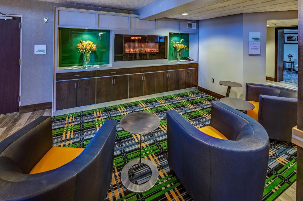 hotel image 12