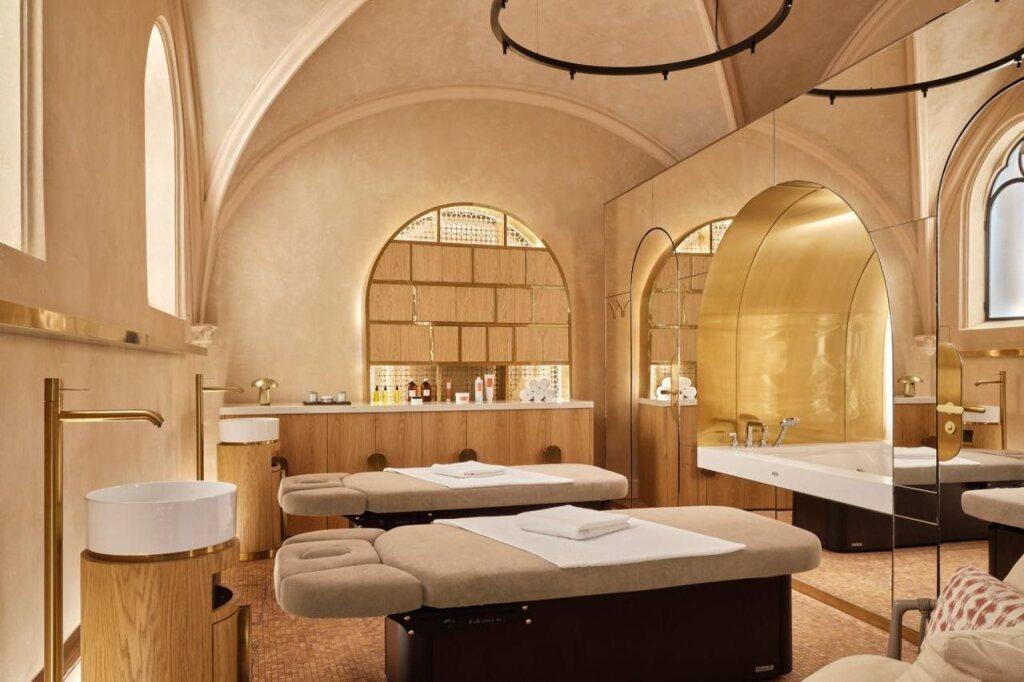 hotel image 8