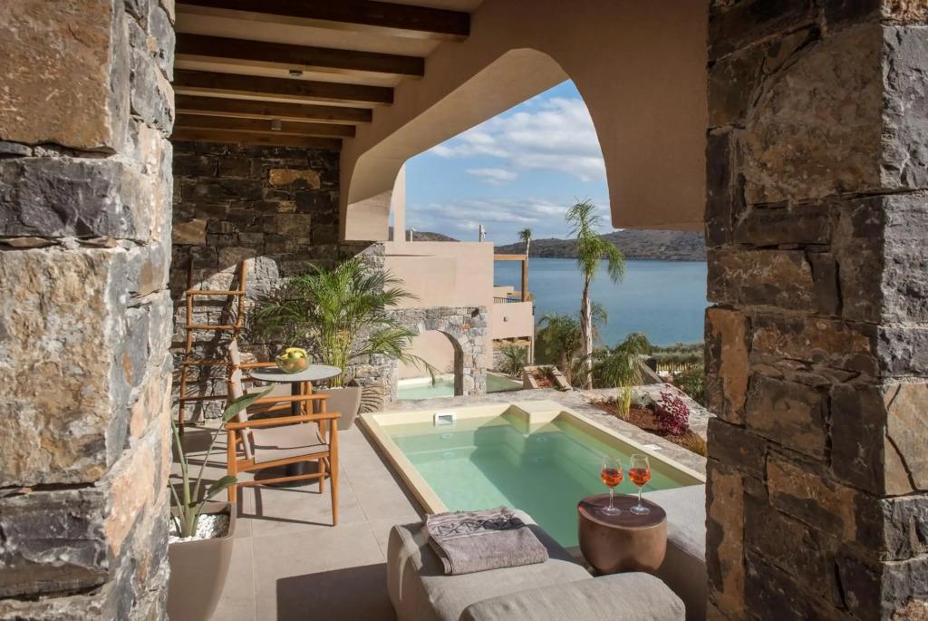 hotel image 16
