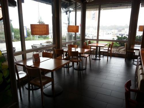 hotel image 10