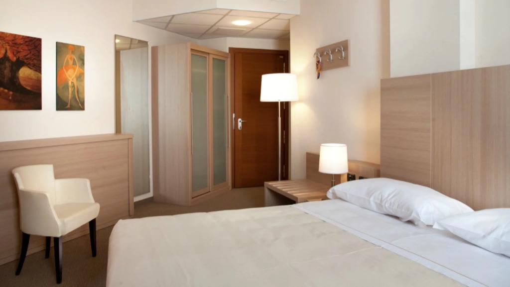 hotel image 16