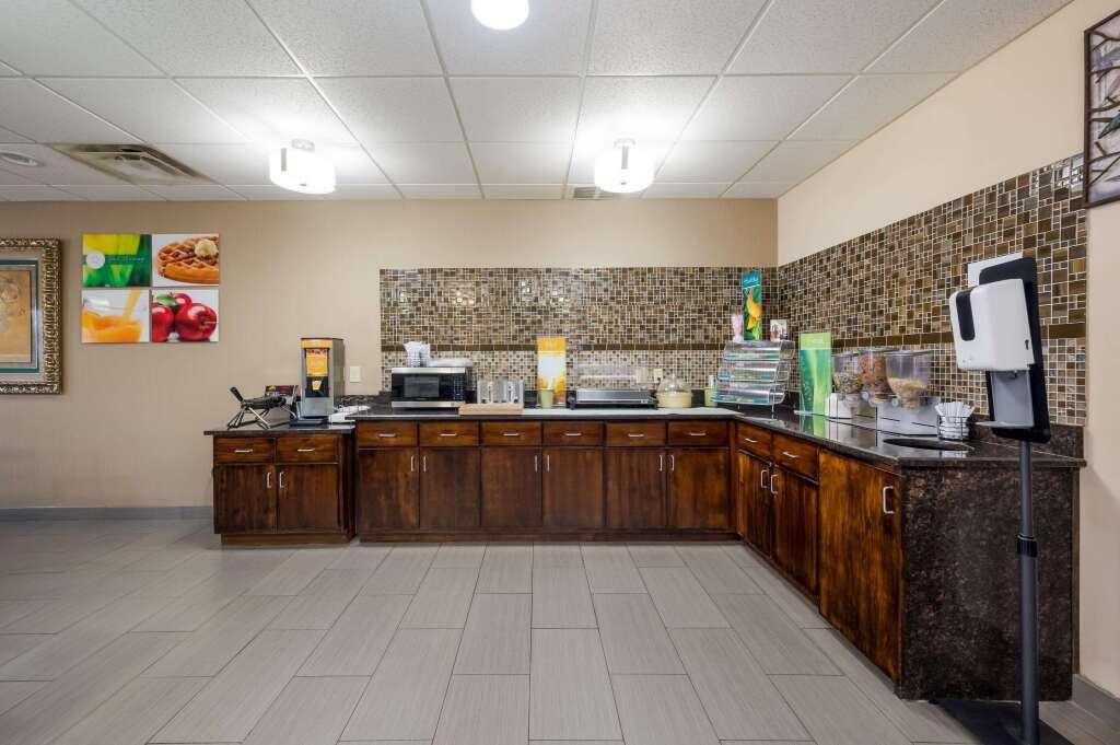 hotel image 16