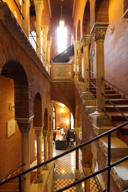 hotel image 12