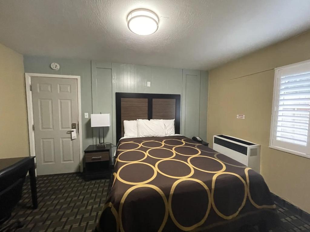 hotel image 10