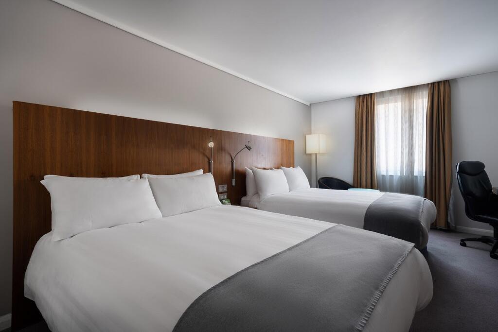 hotel image 32