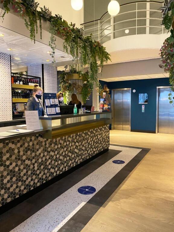 hotel image 13