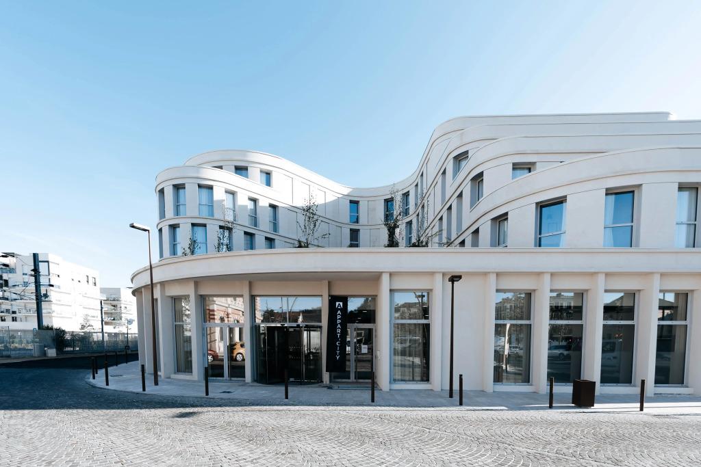 hotel image 13