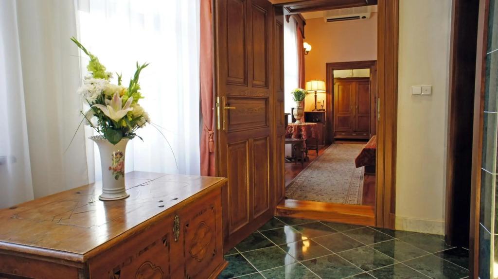 hotel image 42