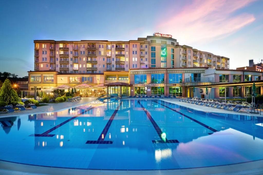 hotel image 12