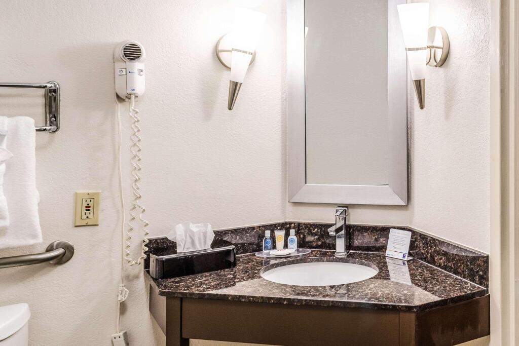 hotel image 40